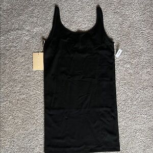 GapBody- Elegant Black Body Dress